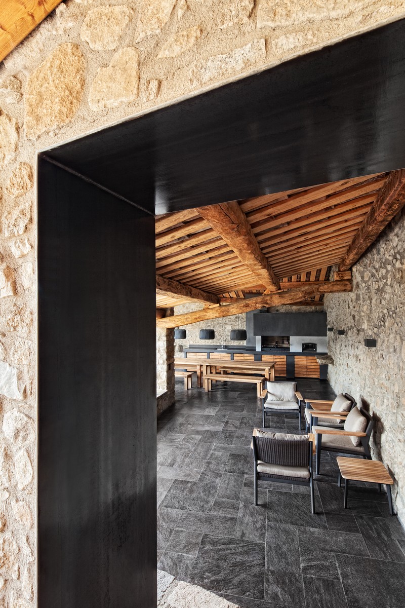 Housing Rehabilitation in La Cerdanya by Dom Arquitectura 10
