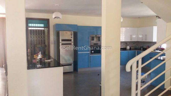 4 Bed House + Pool + Staff Quarters, Selling | SellRent Ghana